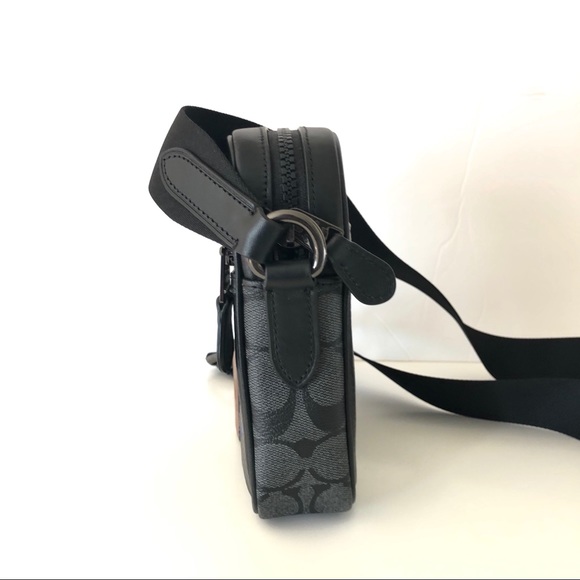 Coach Marvel Black Panther Crossbody Flight Bag - Picture 4 of 10